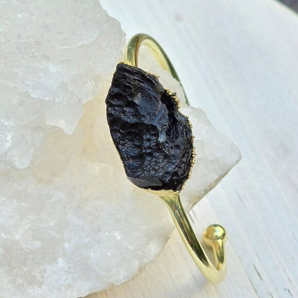 Black Tourmaline Wire Wrap Cuff – 14Kt Gold Over Copper – Grounding Talisman - Picture 4 of 11